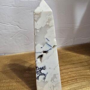 DENDRITIC AGATE CRYSTAL TOWER
